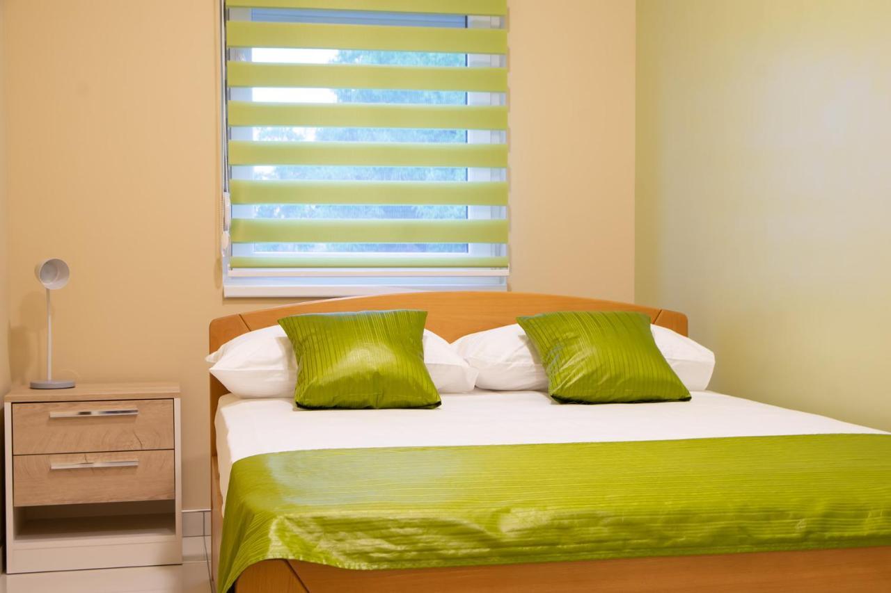 Jana Apartmani Belgrado Buitenkant foto