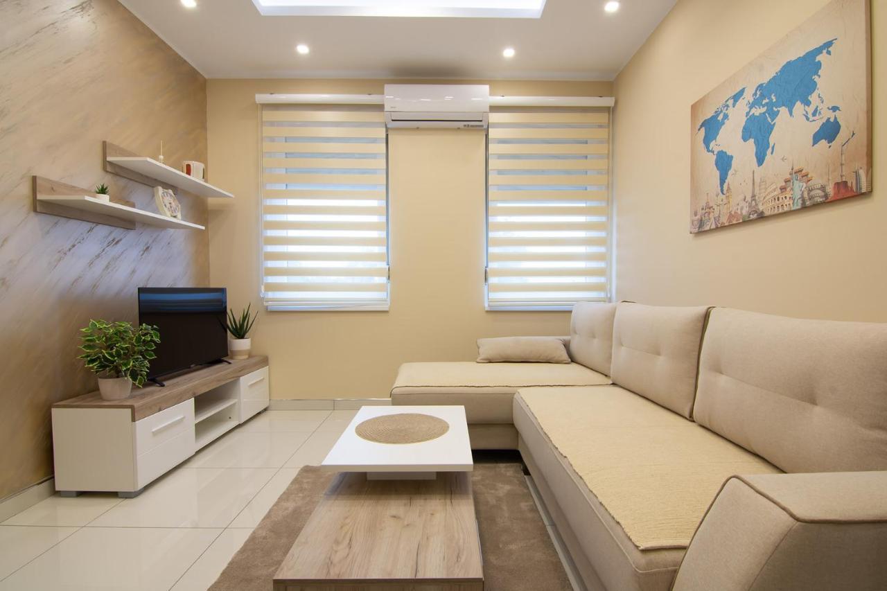 Jana Apartmani Belgrado Buitenkant foto