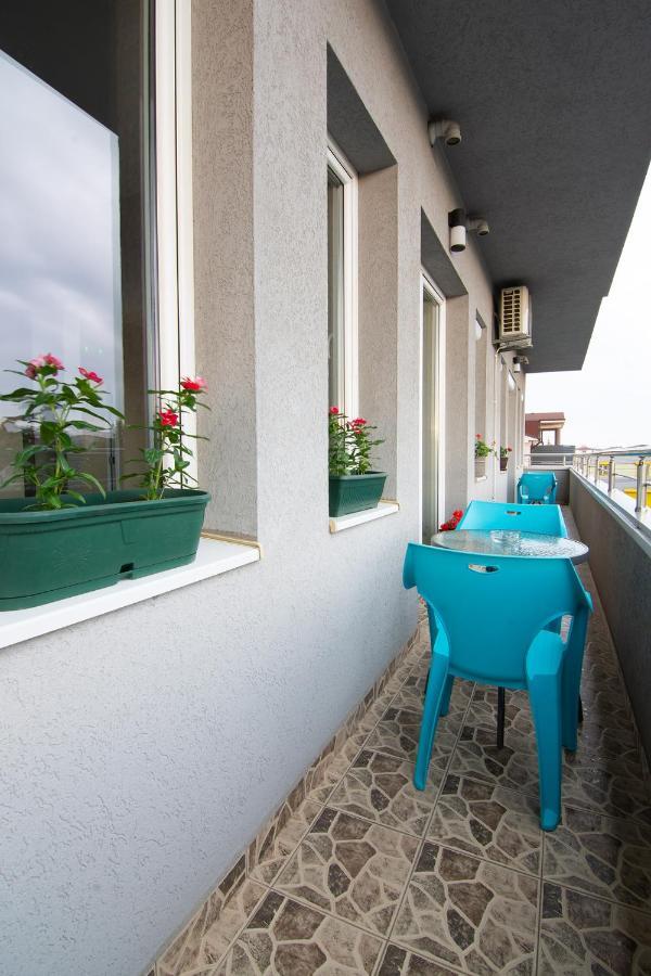 Jana Apartmani Belgrado Buitenkant foto