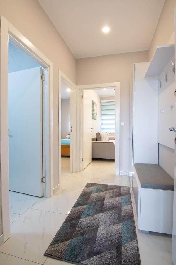 Jana Apartmani Belgrado Buitenkant foto